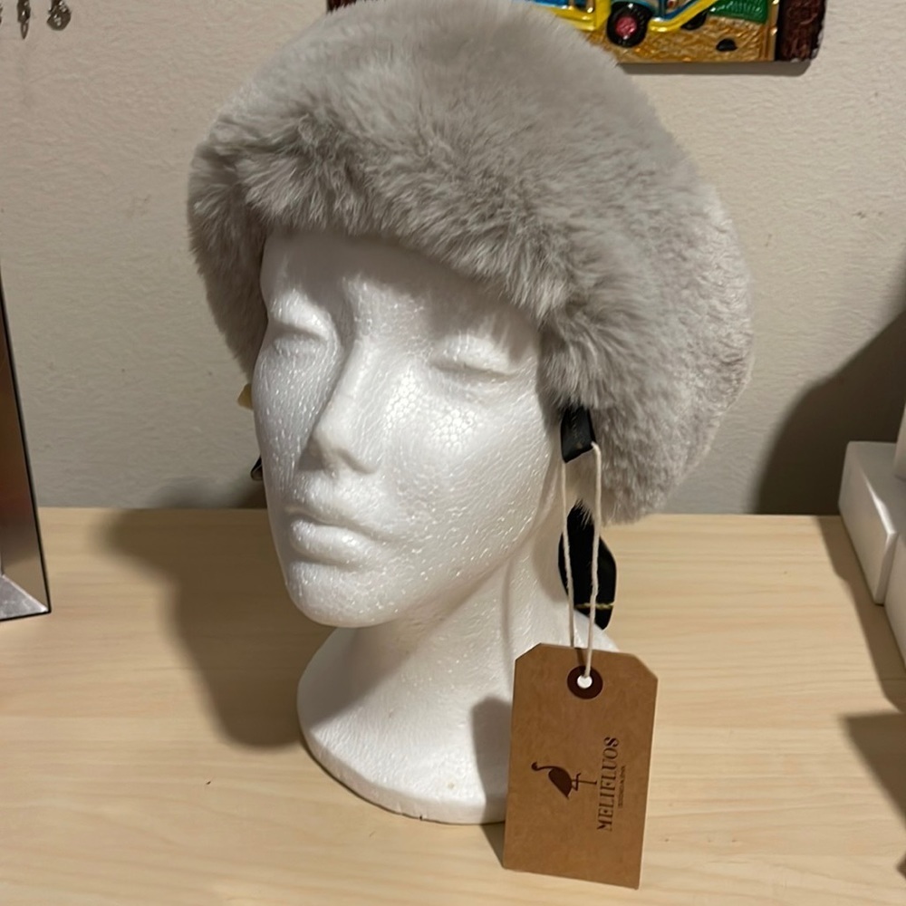 NWT melifluos designed in Spain head scarf
